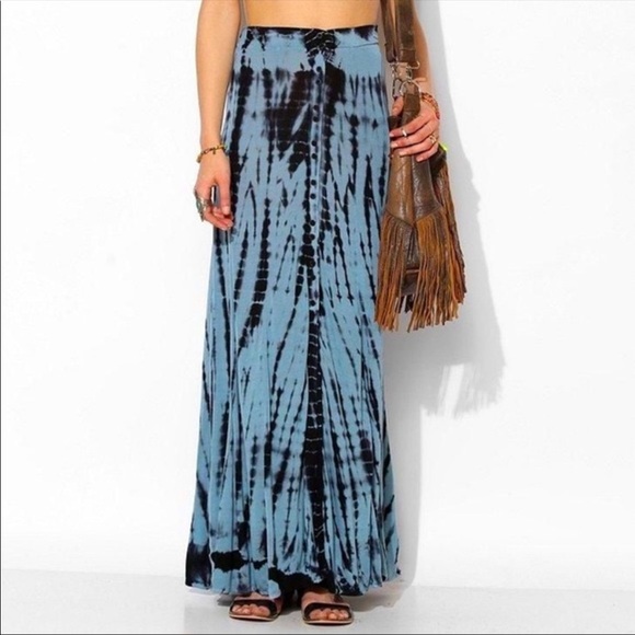 Ecote | Urban Outfitters tie dye button maxi skirt - Picture 2 of 6